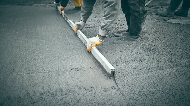 Best Commercial Concrete Services in Vineyard, CA